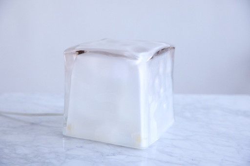 Icecube lamp Ikea