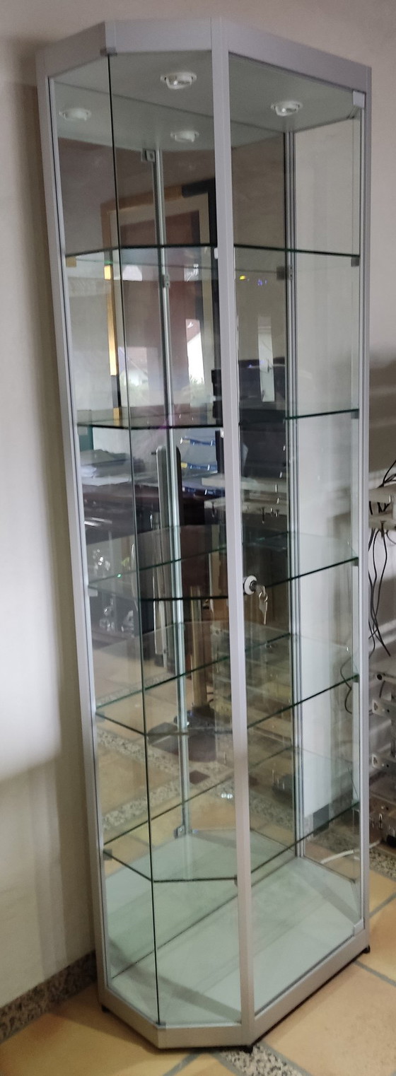 Image 1 of Esclusiva vetrina in vetro