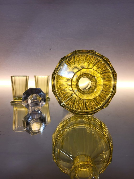 Image 1 of Val Saint Lambert “Montmartre” shaker / karaf met 2 glazen in uraniumglas ca. 1930