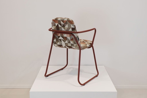 Bogaerts arm chair in bordeaux red frame and checkered upholstery in shades of pink and red