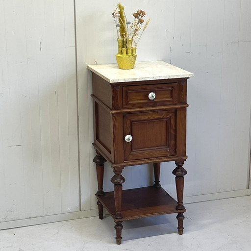 Table de chevet ancienne française chinée, meuble d'entrée en chêne avec plateau en marbre