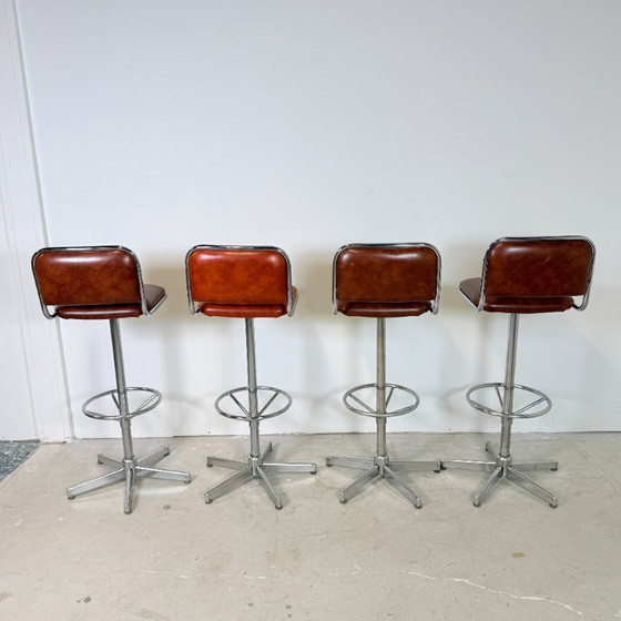Chrome Bar Stools 1970s Cognac Faux Leather Upholstery – Barstools, Skai (photo 3 of 14)