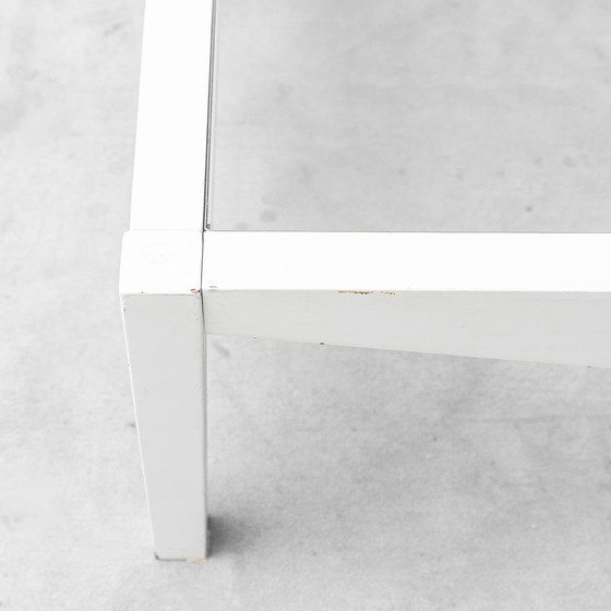 Tavolino vintage in legno laccato bianco e vetro, design italiano degli anni '70. – Libri d'arte, Wood, Glass (photo 2 of 8)