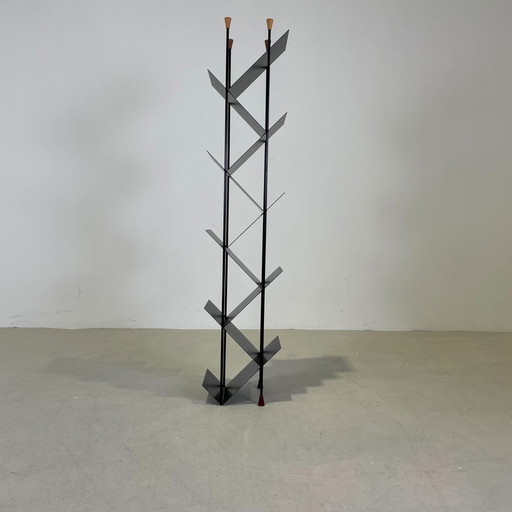 1x Aufbewahrungsregal im Lourens Fisher Design