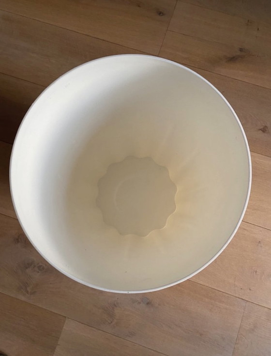 Image 1 of Sgabello di design - Cesto portabiancheria Authentics - Italia