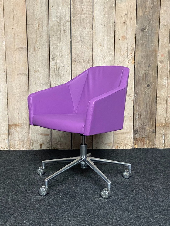 5 sillas de conferencia Casala Parker Design con ruedas – Plastic (photo 4 of 5)