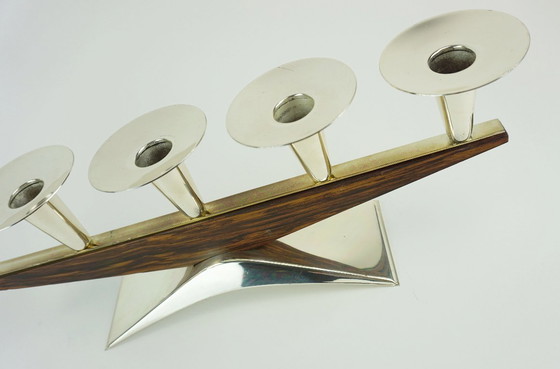 Image 1 of Bougeoir moderne du milieu du siècle, en métal argenté et bois, années 1950-1960