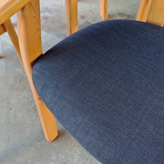 Set of 4 wooden dining chairs with dark blue upholstery, Textile, Brown, Scandinavian (photo 4 of 7)