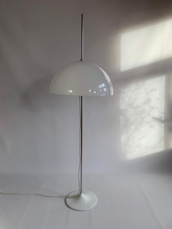 Image 1 of Lampadaire champignon vintage Gepo