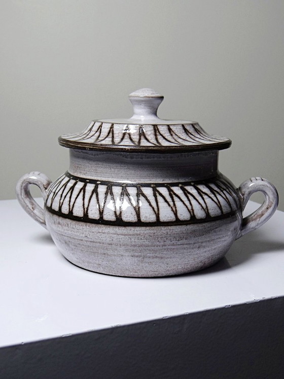 Vintage covered ceramic pot from Vallauris, Émile Masson, 1960s-1970s – Decorative Objects (photo 5 of 8)