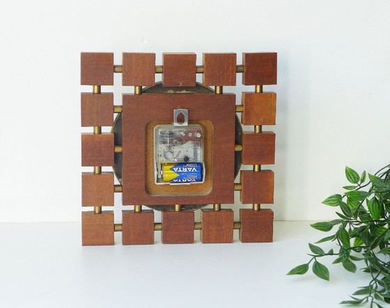 Image 1 of Vintage wandklok, teakhout en messing, Diehl Duitsland, Space Age design, Deens design.