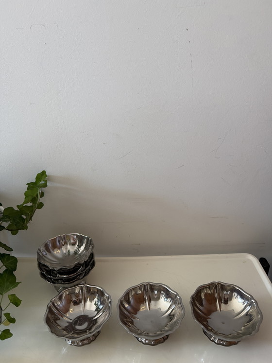 Set di 6 coupé cromate modello Tulip Vintage – Accessori da tavola, Chrome (photo 6 of 6)
