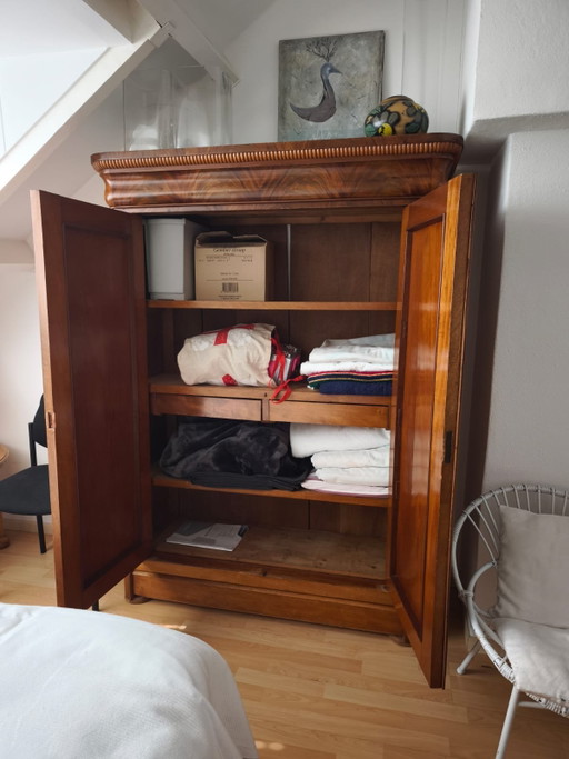 Beautiful Antique Biedermeier Linen Cupboard – Mahogany – Fully Original & Dismantable – kledingkasten, Wood (photo 2 of 5)
