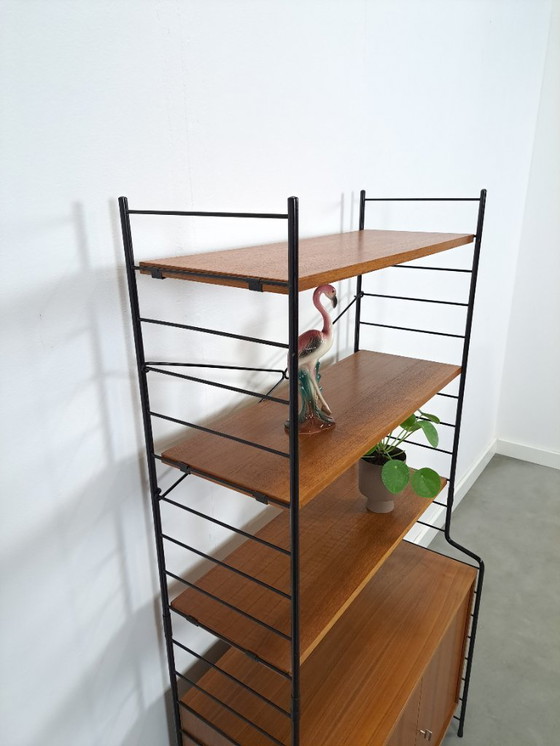 Image 1 of Armario modular WHB de diseño en teca con tres estantes