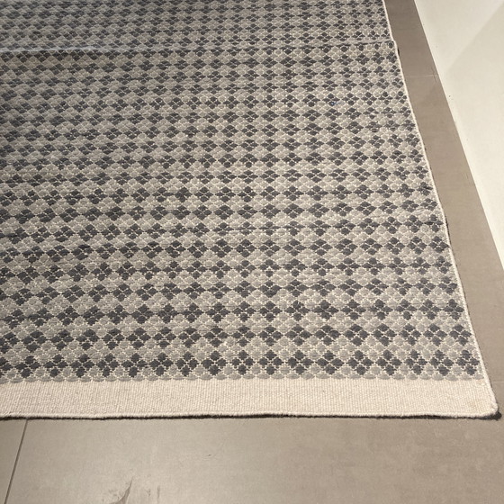 Image 1 of Pode Mackay Liath rug - 200x300