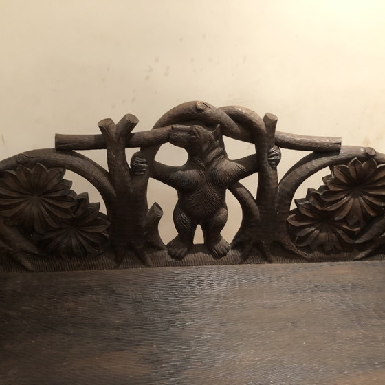 Image 1 of Panca tirolese intagliata in legno di castagno (Trentino)