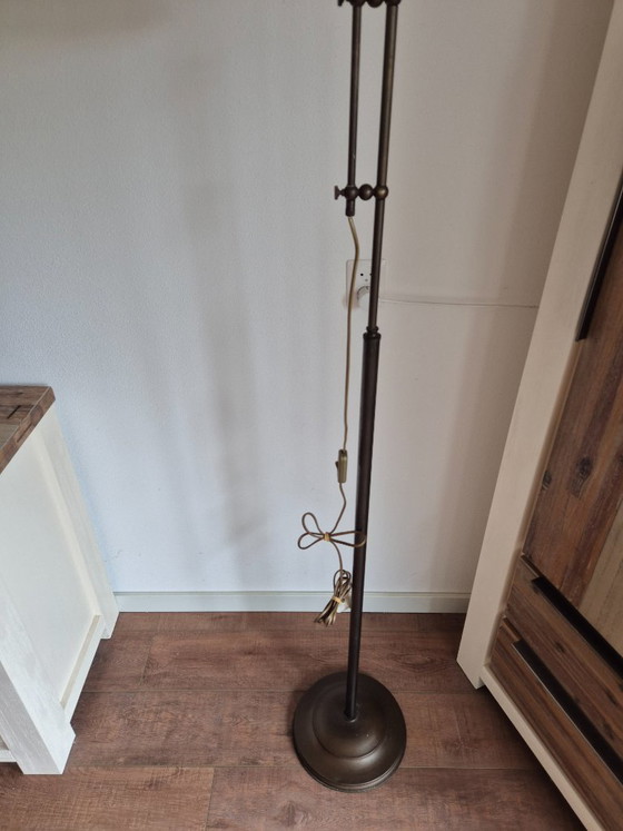 Lampada da terra - Lampada a stelo - Vetro opalino - Berliner - 1 Paralume. – Lampade da terra, Metallo (photo 9 of 15)