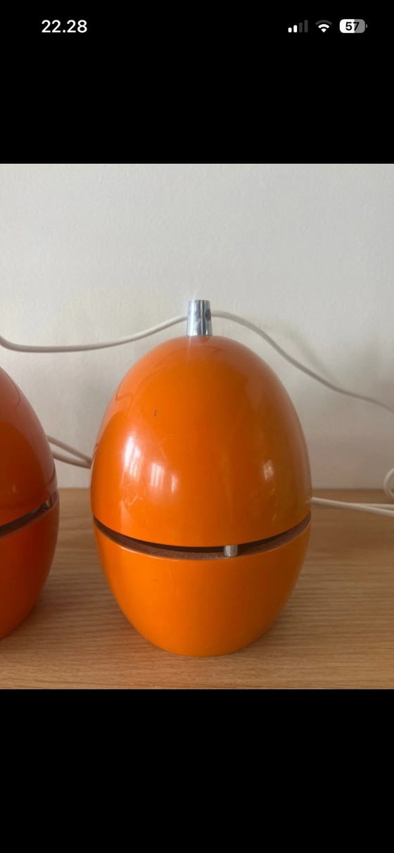 Set of 4 Vintage Space Age "Egg" Pendant Lamps – 1970s Pop Art Design – Metal (photo 8 of 11)