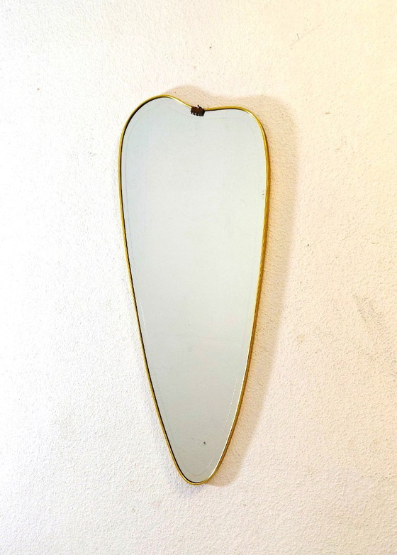Image 1 of Separate fifties mirror with decorative edge