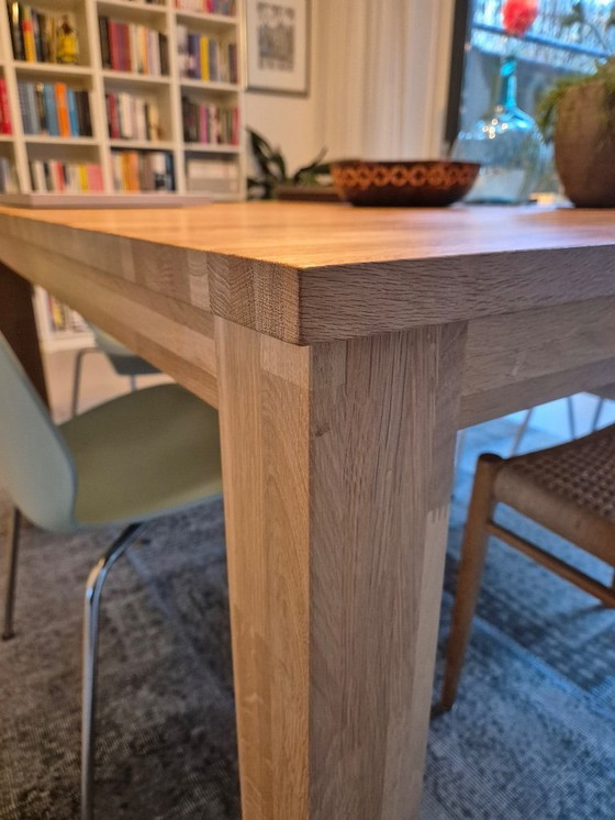 Image 1 of Solid oak dining table