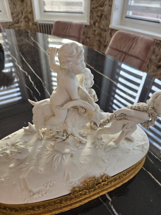 Image 1 of Sculpture - Biscuit - Groupe avec Puttis et bouc de la fin du 19ème siècle (ref 3770)