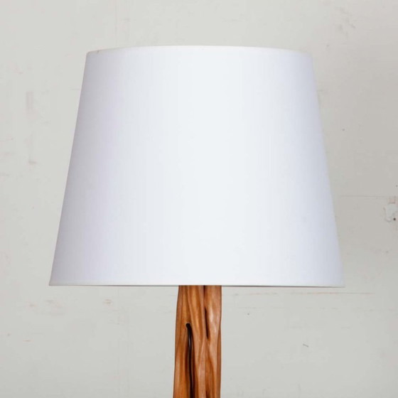 Image 1 of Lámpara de pie de madera sagrada de Madagascar, 1960