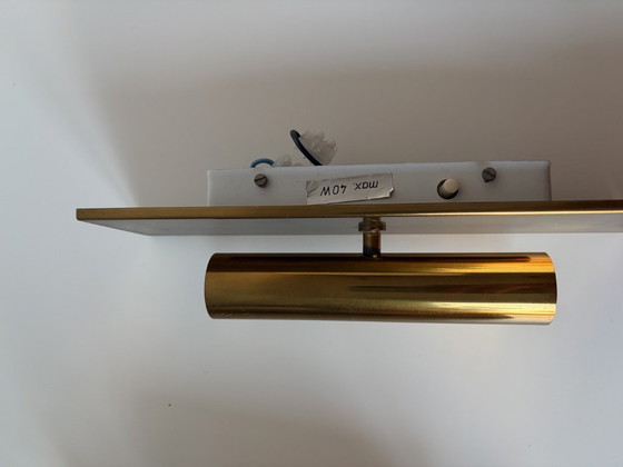 2 applique di design, in ottone, anni '70, minimaliste, con interruttore – Brass (photo 6 of 8)