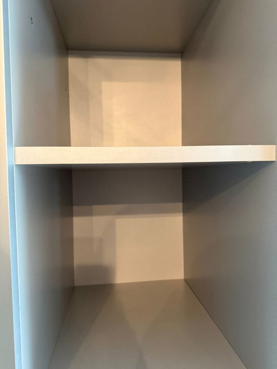 Image 1 of Mobiletto da parete con espositore