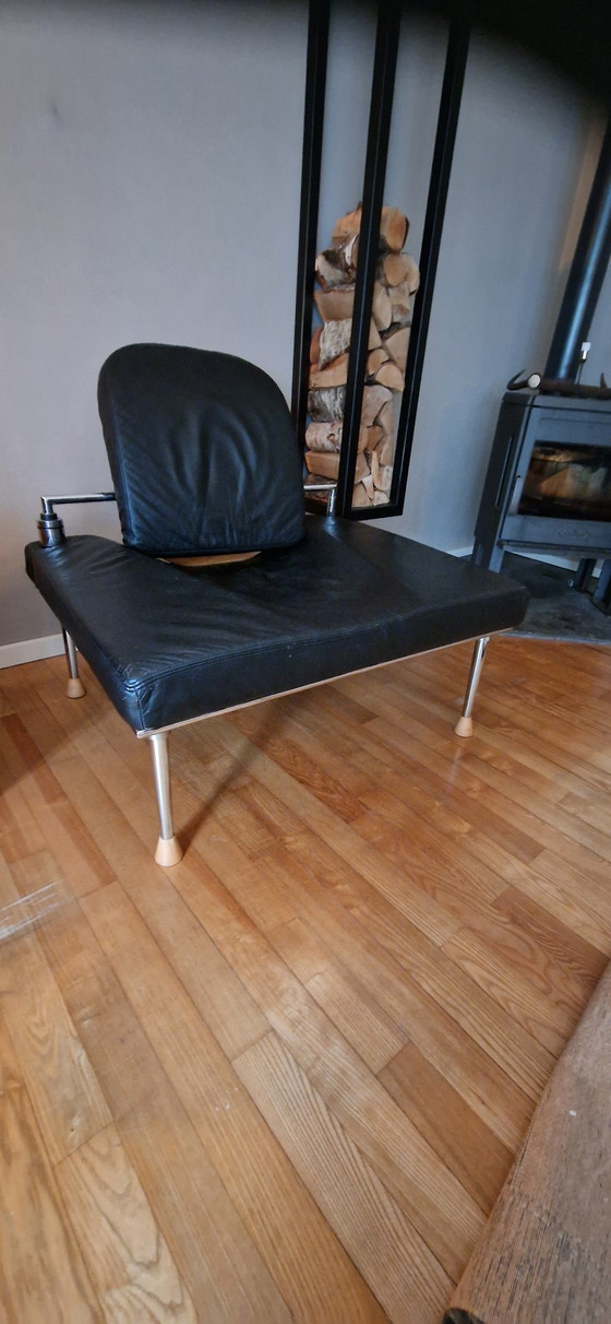 Image 1 of Chaise en cuir design vintage