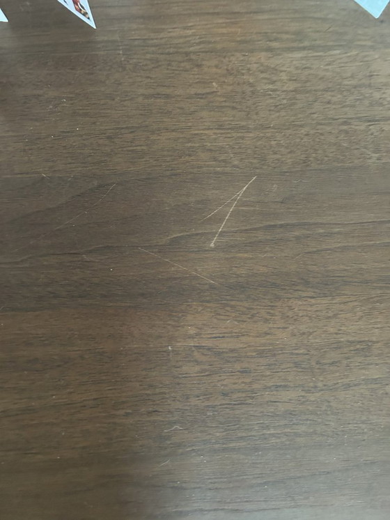 Image 1 of Table basse en noyer