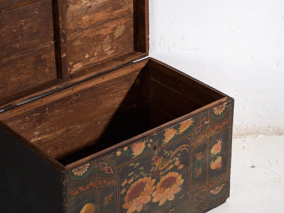 Baule antico dipinto in legno di pino – Cina, circa 1900 – Armadi contenitori, Iron (photo 28 of 40)