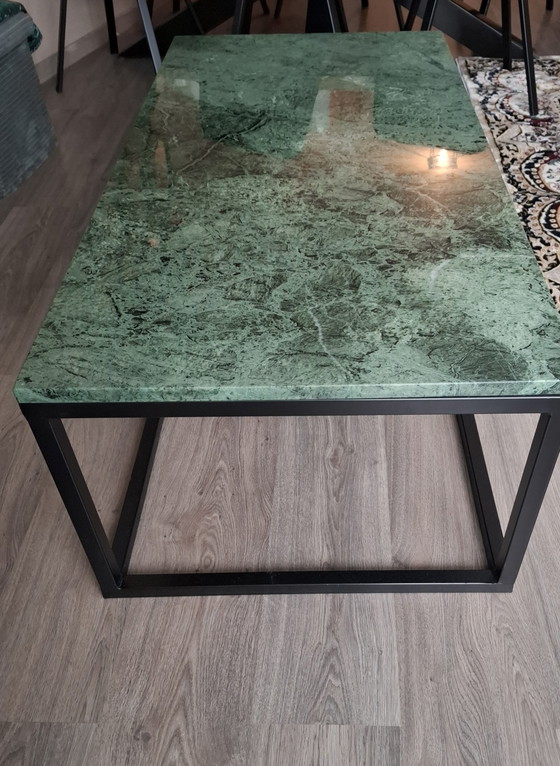 Image 1 of Tavolo da soggiorno in marmo verde con struttura in metallo