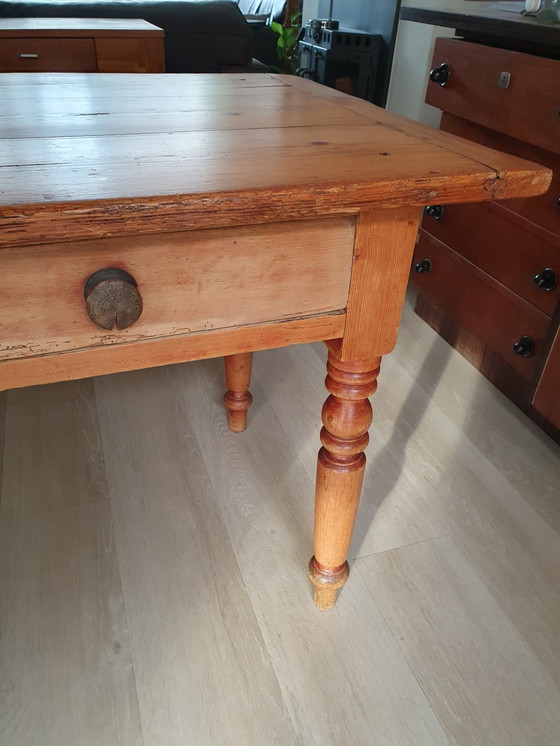 Image 1 of Table antique