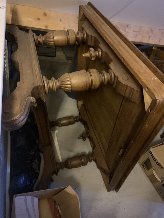 Image 1 of Oak table