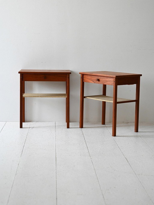 Paire de tables de nuit scandinaves en teck foncé des années 1950