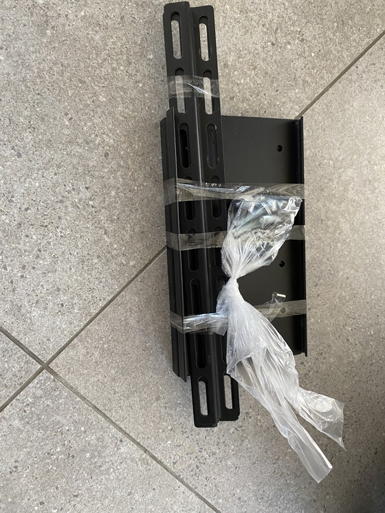 Image 1 of Supporto TV Spectral con spazio audio