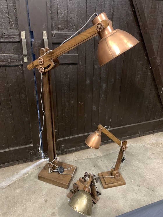 Image 1 of Set stoere Industriële vloerlamp, tafellamp en wandlamp