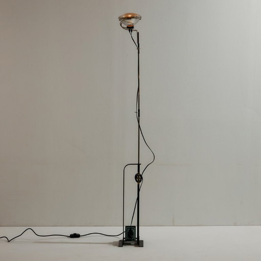 MK10290 Lampada da terra Toio di Achille & Pier Giacomo Castiglioni per Flos