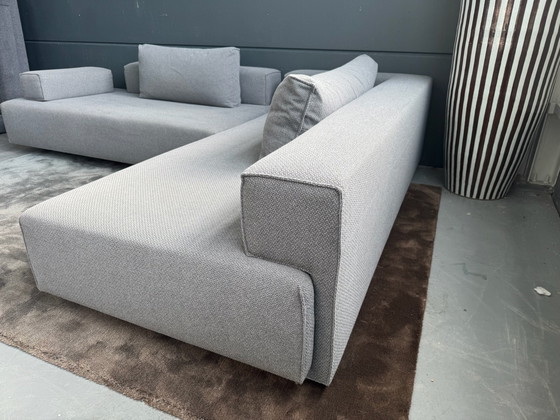 Image 1 of Eyeye Cella hoekformatie