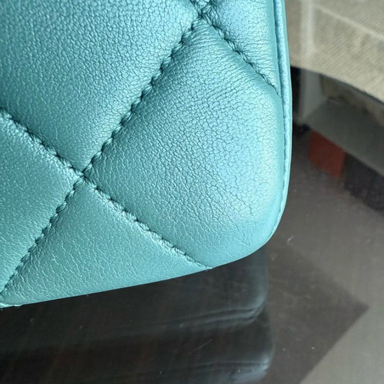 Image 1 of Chanel Trendy CC Small - Gewatteerd lamsleer, groen, goudkleurige hardware, serie 26