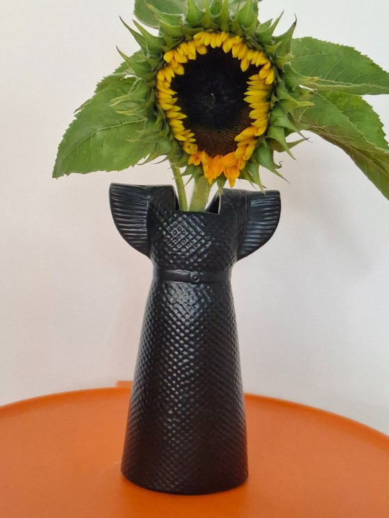 Image 1 of Vaso nero 'Abito da sposa' Lisa Larson | Serie guardaroba