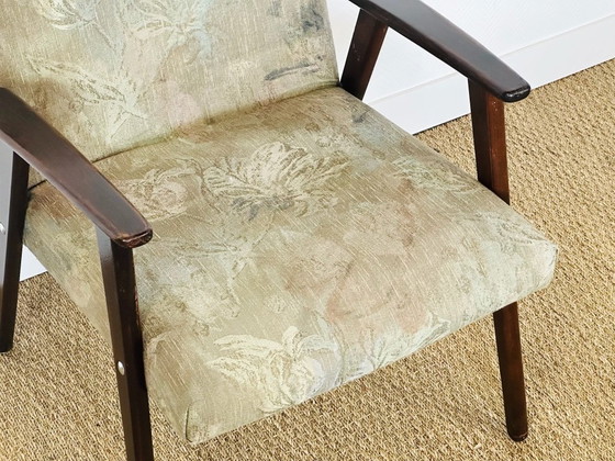 Image 1 of Vintage fauteuil van donker hout met bloemenprintstof, 1960