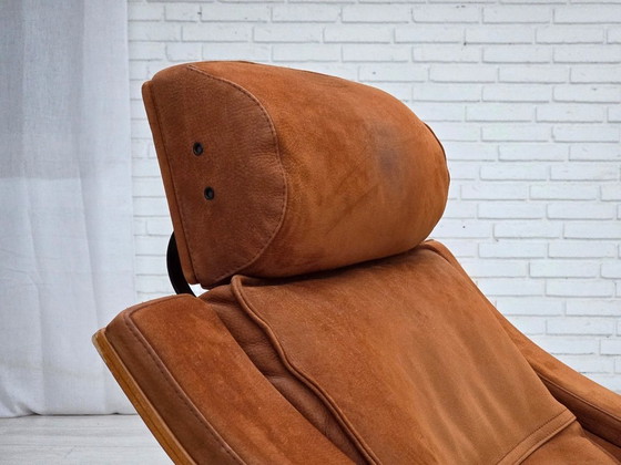 Image 1 of Anni '80, poltrona girevole svedese, pelle nabuk, tela, legno di faggio curvato.