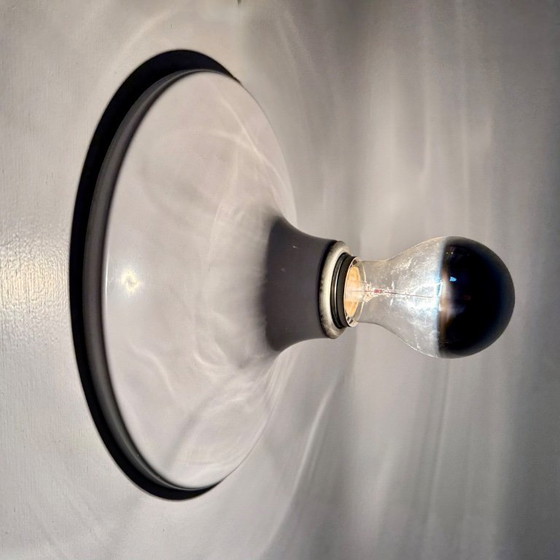 Image 1 of Mid Century Design Wandleuchte aus weißem Aluminium, 1970er Jahre