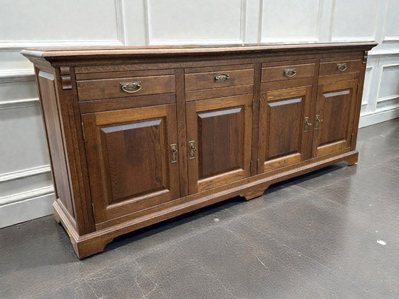 Image 1 of Solid oak sideboard – 2195090 cm – High quality