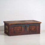 Antieke rode kist met bloemendecoratie (ca. 1920) #106 – Opbergkast (photo 6 of 40)