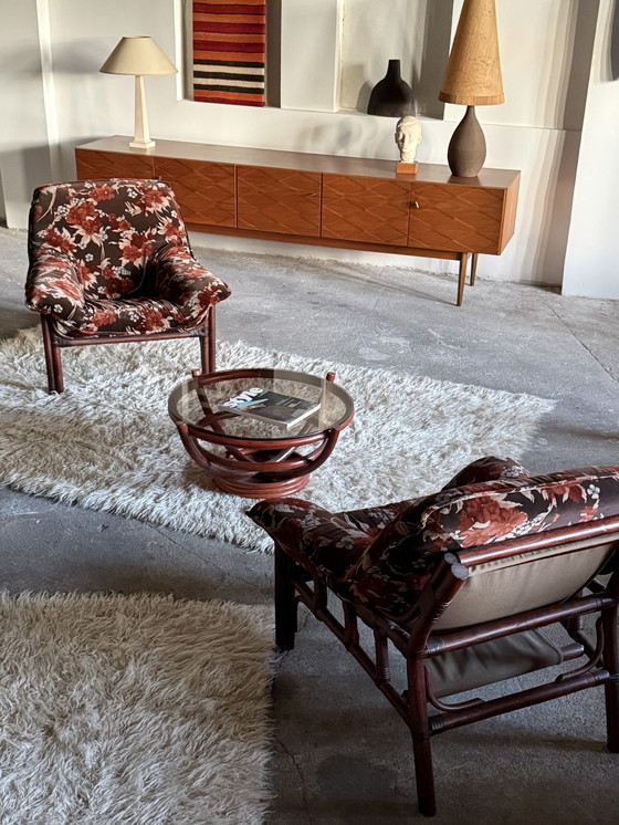 Image 1 of BAMBOO SET 2x ARMCHAIRS & COFFEE TABLE FLORAL PATTERN VELVET 1980s