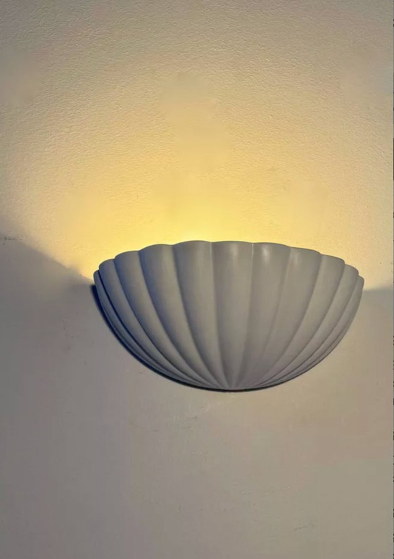 Image 1 of Paire d'appliques vintage coquillage, blanc mat, France 1970