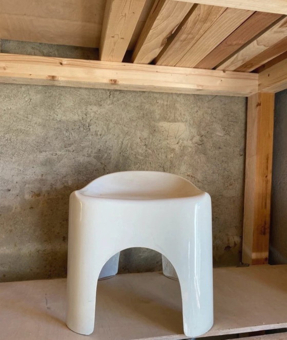 Fiberglass Seat 60s – Stools, Polyester (photo 2 of 9)