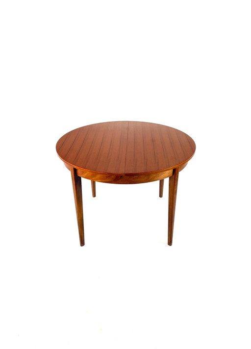 Table de salle à manger vintage extensible en noyer danois années 60